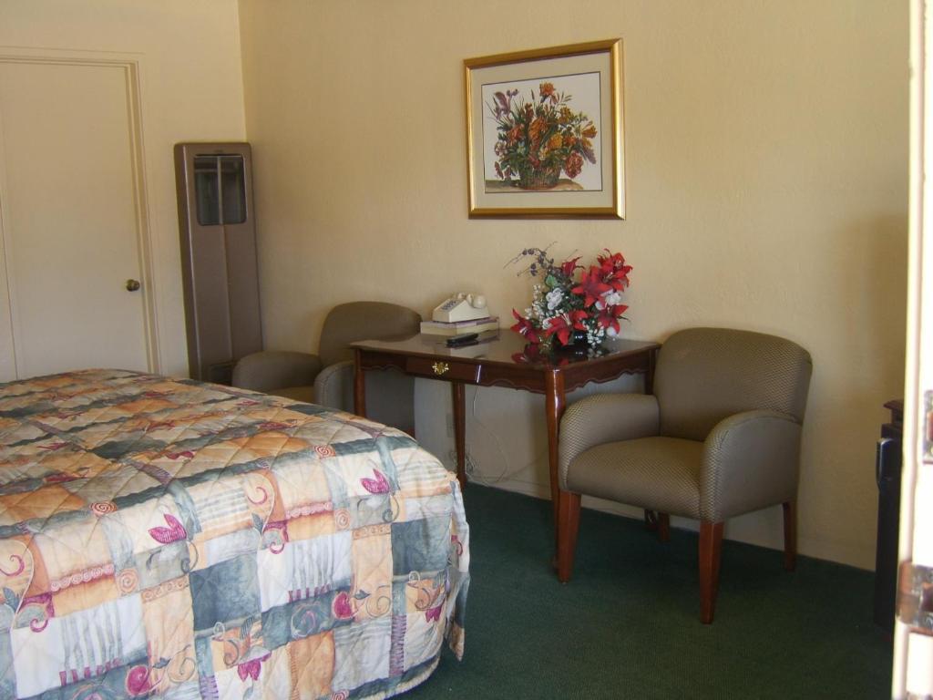 Sky Ranch Inn West Sacramento Room photo